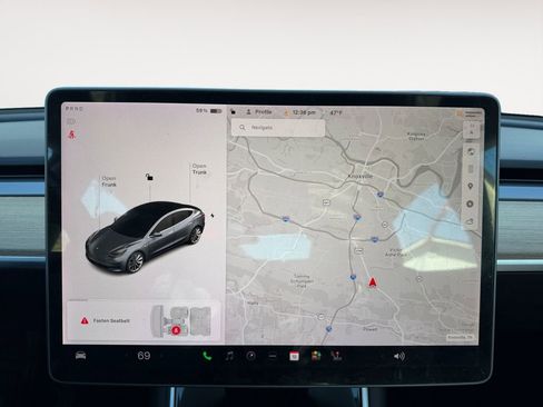 Used 2018 Tesla Model 3 Long Range image 11