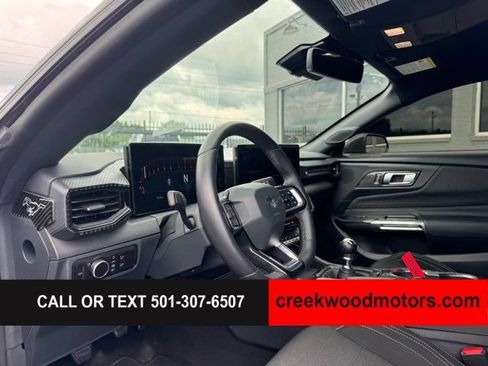Used 2025 Ford Mustang GT w/ GT Performance Package RWD image 8