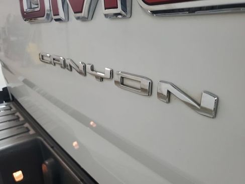 Used 2022 GMC Canyon Elevation Standard w/ Convenience Package RWD image 7