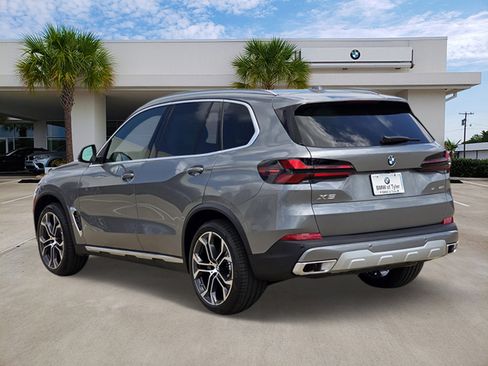 New 2026 BMW X5 sDrive40i w/ Climate Comfort Package RWD image 6