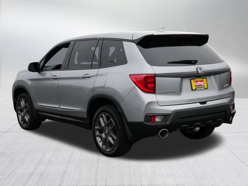Used 2023 Honda Passport EX-L image 5