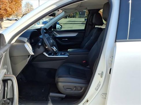 Used 2025 MAZDA CX-70 Plug-In Hybrid w/ Premium Pkg image 11