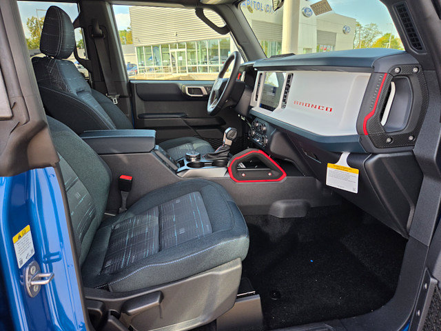 New 2026 Ford Bronco Heritage Edition AWD/4WD image 8