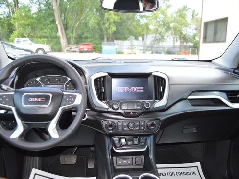 Used 2019 GMC Terrain SLT FWD image 18