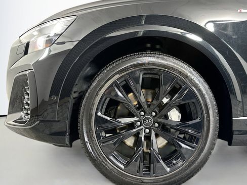 Used 2026 Audi Q8 Premium Plus AWD/4WD image 12