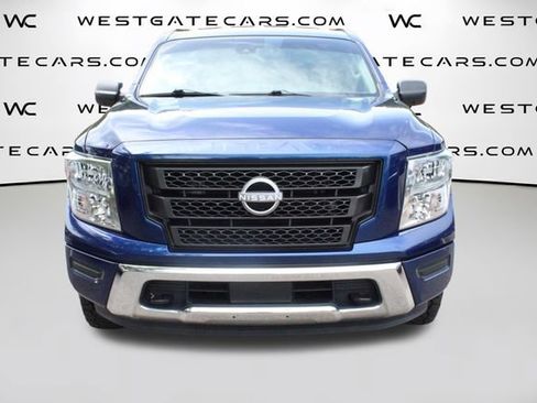 Used 2023 Nissan Titan SV AWD/4WD image 2