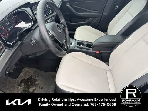 Used 2019 Volkswagen Jetta R-Line image 8