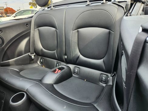 Used 2019 MINI Cooper S image 11