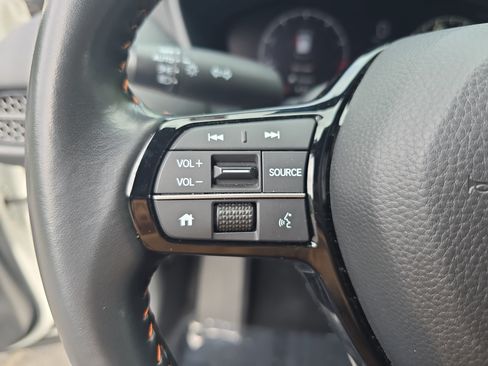 Used 2023 Honda HR-V Sport image 16