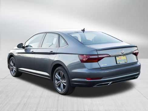 Used 2019 Volkswagen Jetta SEL Premium image 5