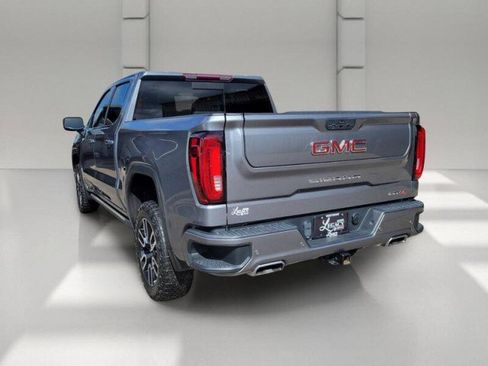 Used 2022 GMC Sierra 1500 AT4 w/ AT4 Premium Package AWD/4WD image 6