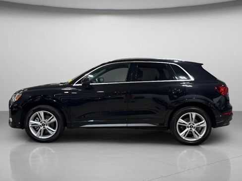 Used 2022 Audi Q3 2.0T Premium Plus w/ Premium Plus Package AWD/4WD image 7