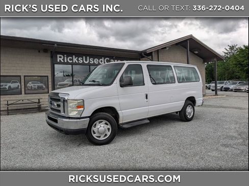 Used 2013 Ford E-350 and Econoline 350 XLT RWD image 1