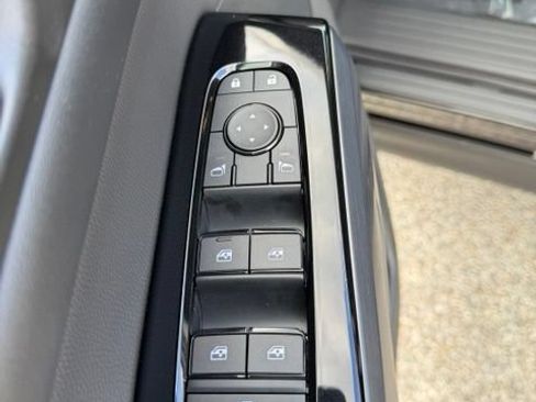 New 2026 Nissan Pathfinder SL AWD/4WD image 21