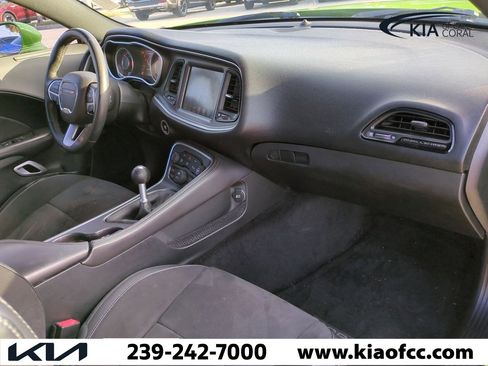 Used 2015 Dodge Challenger R/T Scat Pack w/ Scat Pack Appearance Package image 13