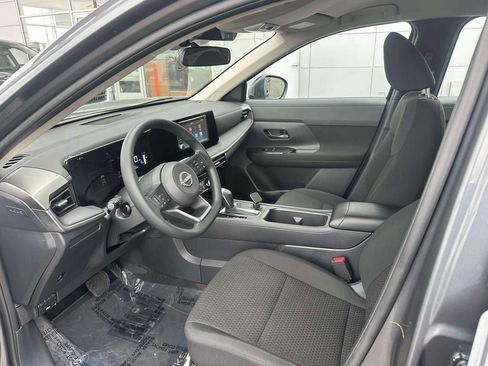 Certified 2025 Nissan Kicks S w/ Charging Package image 13