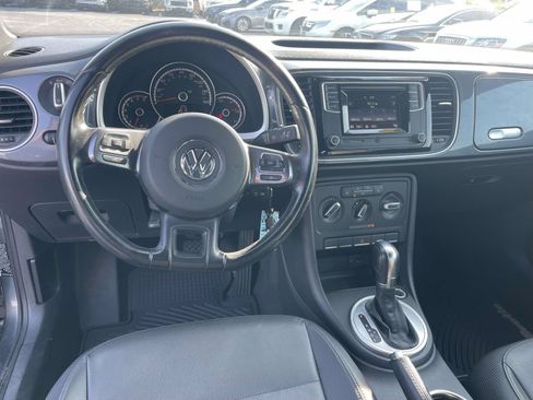 Used 2016 Volkswagen Beetle 1.8T S FWD image 15