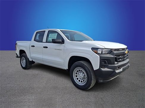 New 2026 Chevrolet Colorado W/T image 2