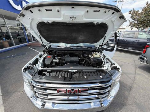 Used 2022 GMC Sierra 2500 SLE w/ Preferred Package AWD/4WD image 24