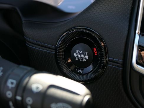 Used 2025 Jeep Compass Latitude w/ Convenience Group image 14