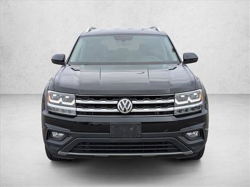 Used 2019 Volkswagen Atlas SE image 2