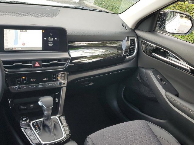 Certified 2024 Kia Seltos X-Line AWD/4WD image 15