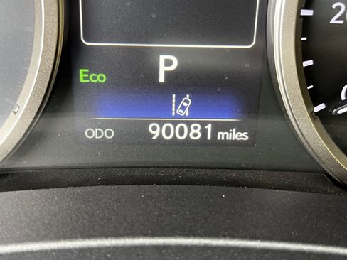 Used 2020 Lexus NX 300h AWD w/ Premium Package image 21