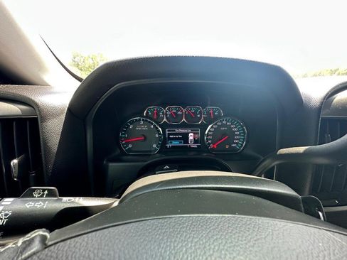 Used 2018 Chevrolet Silverado 1500 LT w/ All Star Edition AWD/4WD image 22