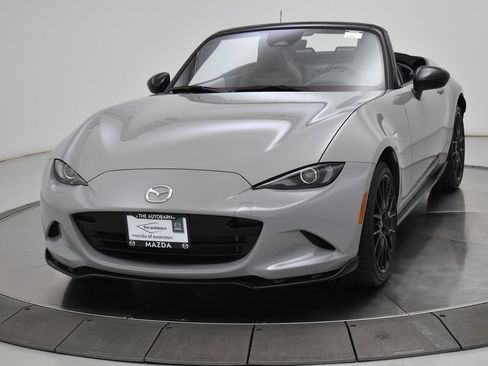 Certified 2025 MAZDA MX-5 Miata Club w/ Brembo/BBS Recaro Package RWD image 15