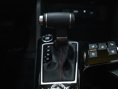 Used 2025 Kia Sportage SX image 20