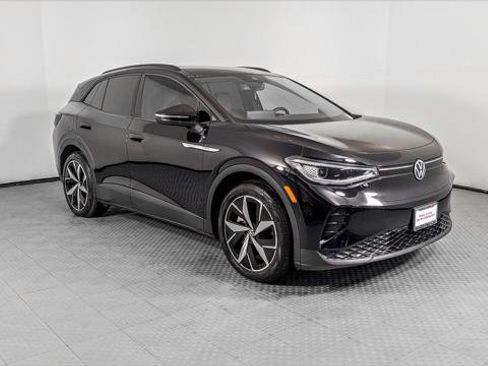 Used 2023 Volkswagen ID.4 Pro S image 9