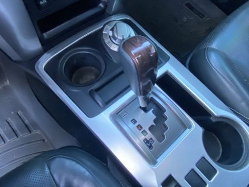 Used 2016 Toyota 4Runner Limited image 21