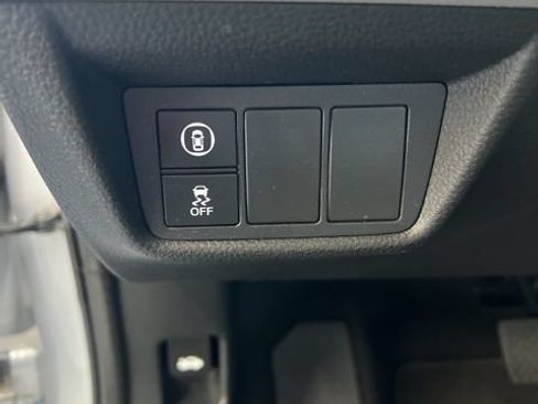 Used 2020 Honda Accord LX image 12