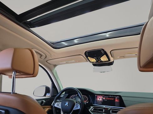 Used 2019 BMW X7 xDrive50i image 11