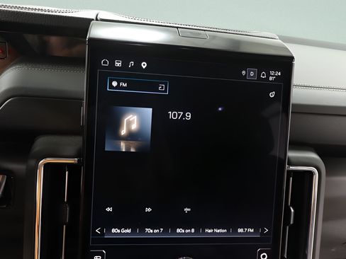 Used 2026 GMC Yukon XL Denali w/ Sun & Power Step Package AWD/4WD image 11