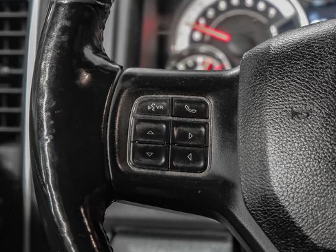 Used 2018 RAM 1500 Lone Star RWD image 16