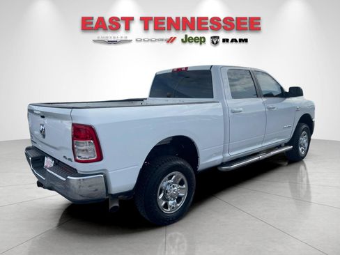 Used 2022 RAM 2500 Big Horn AWD/4WD image 3