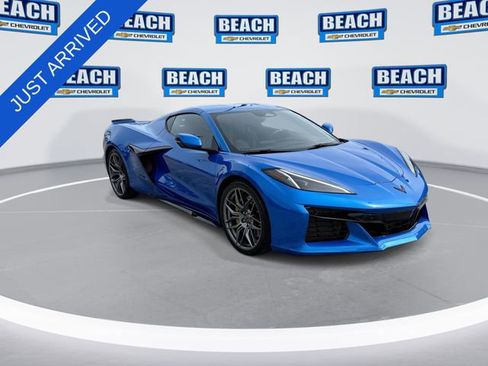 Used 2024 Chevrolet Corvette Z06 w/ Battery Protection Package RWD image 2