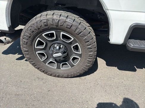 Used 2025 Ford F350 Platinum AWD/4WD image 11