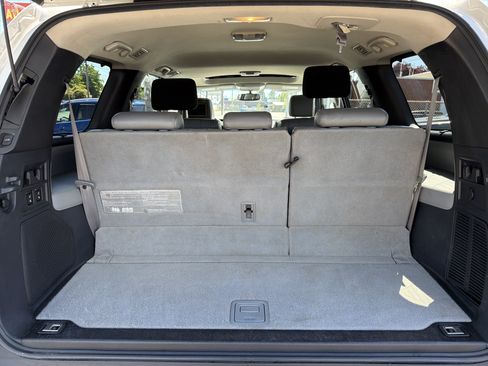 Used 2008 Toyota Sequoia Platinum RWD image 4