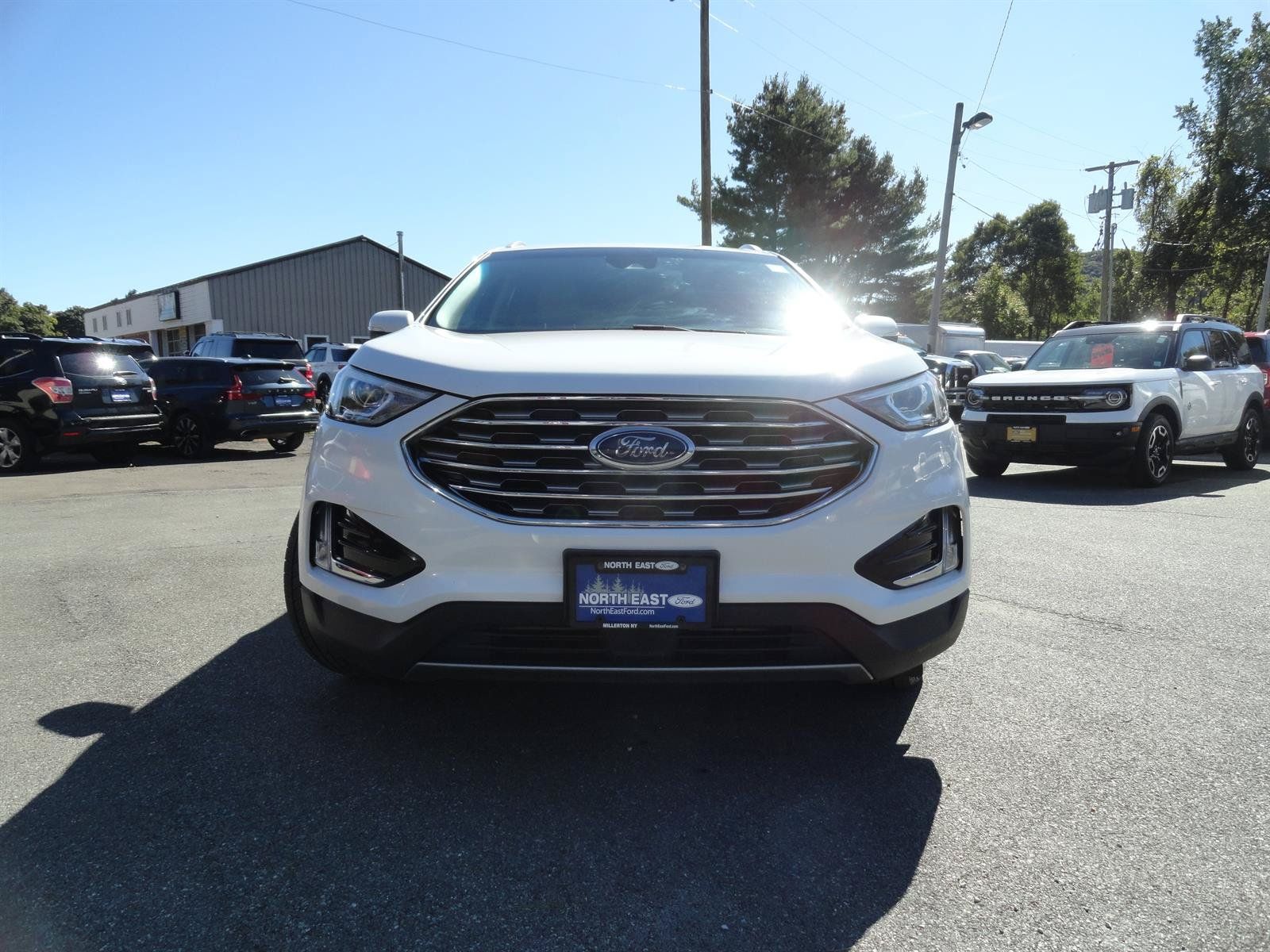 Used 2020 Ford Edge SEL AWD/4WD image 2