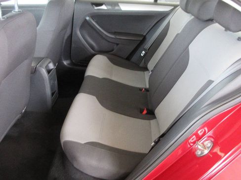 Used 2018 Volkswagen Jetta S FWD image 13