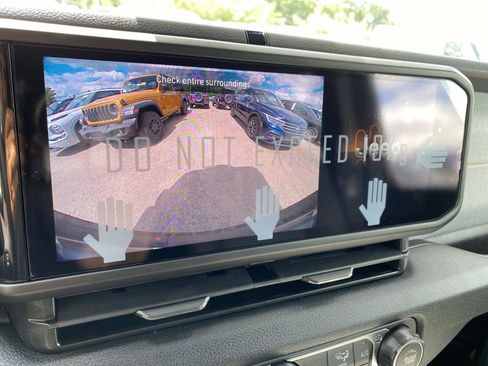 New 2026 Jeep Wrangler Unlimited Sport AWD/4WD image 10