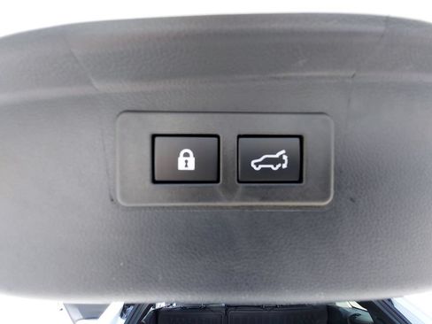 Used 2025 Subaru Outback Onyx Edition XT AWD/4WD image 34
