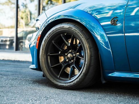 Used 2022 Dodge Charger SRT Hellcat RWD image 10