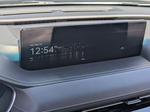 Used 2023 Genesis G80 2.5T image 24