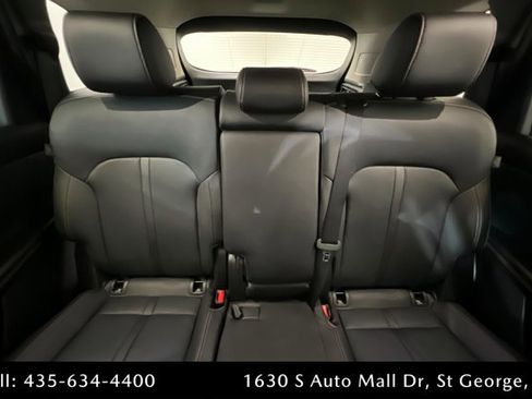 Certified 2025 MAZDA CX-70 Plug-In Hybrid w/ Premium Pkg AWD/4WD image 25