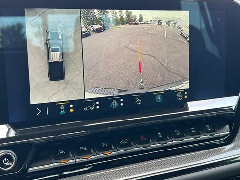 Used 2023 Chevrolet Silverado 1500 ZR2 AWD/4WD image 30