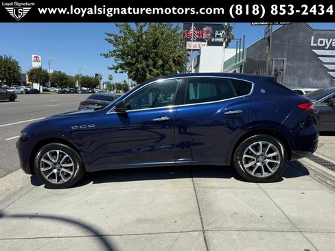 Used 2019 Maserati Levante image 4