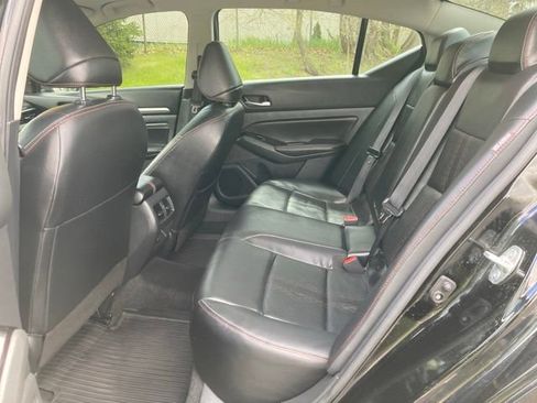 Used 2023 Nissan Altima 2.5 SR AWD/4WD image 23